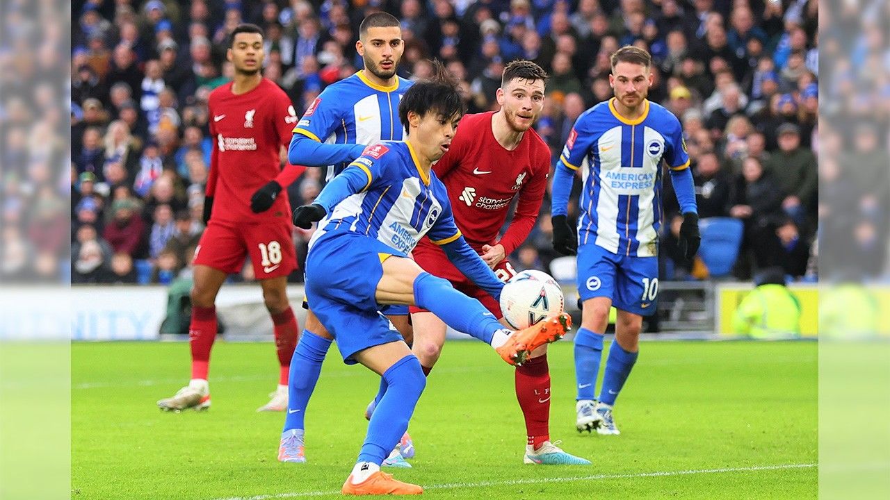由三笘薰末